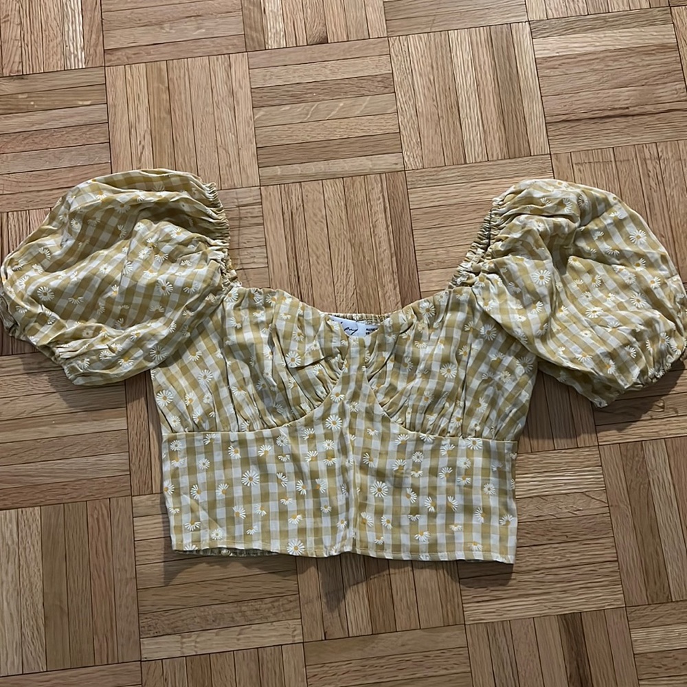 Crop top